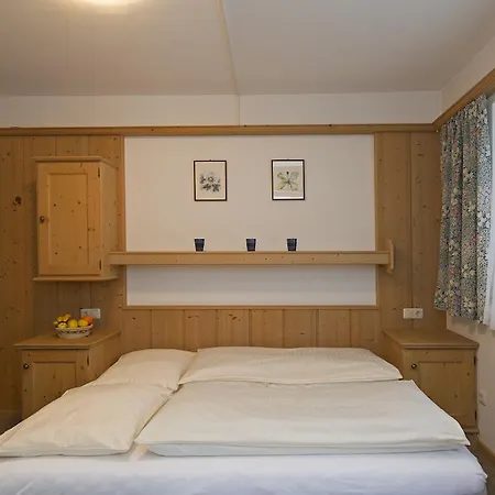 Tirolerhaus Apartmán *