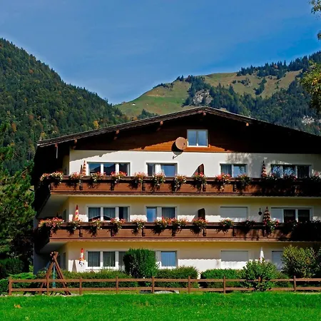 Tirolerhaus *